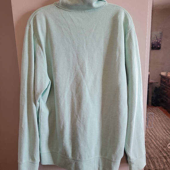 Vineyard Vines 1/2 Zip Pullover- Size Medium - Picture 4 of 7